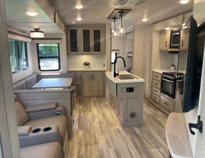 Forest River RV Rockwood Signature Ultra Lite 8336BH