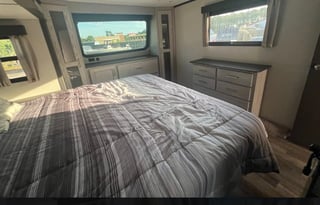 Keystone RV Montana High Country 5th Wheel