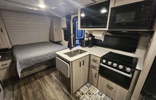 2023 Keystone RV Passport SL 221BH