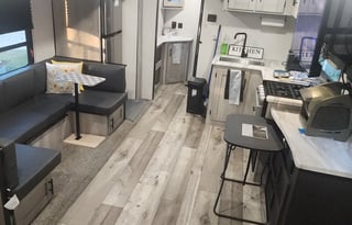 2022 Connect KZ  C281BHSE