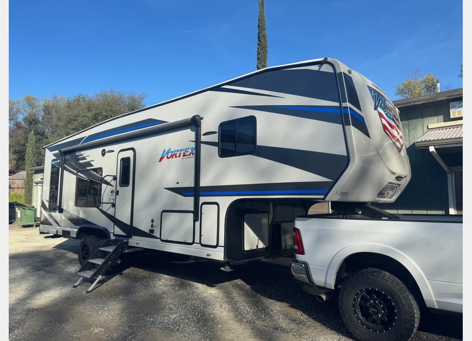 Fifth Wheel rentals in Modesto