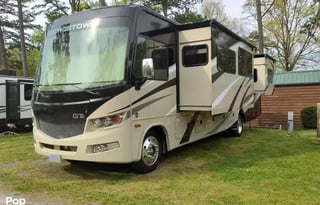 Winston and Bonnies Retreat