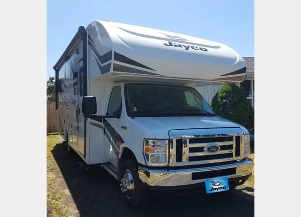 Class C Motor Home rentals in Squamish