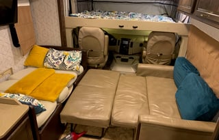 2018 Thor Motor Coach Windsport 34J