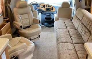 2007 Born Free Easy Drive Dog Friendly 1st Class