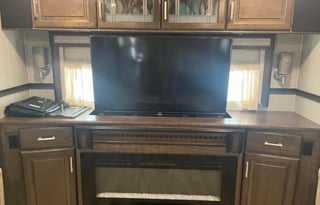 2020 Grand Design Solitude BRGA1300