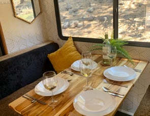 Winnebago Chalet 24V