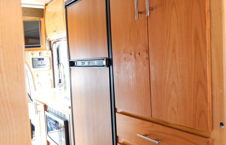 Frig, Freezer, Closet, Drawers, Stovetop, Microwave/Convention Oven Combo