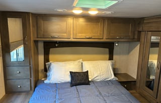 2021 NeXus RV Triumph 31T