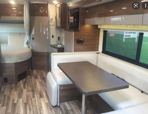 Winnebago Navion 24J