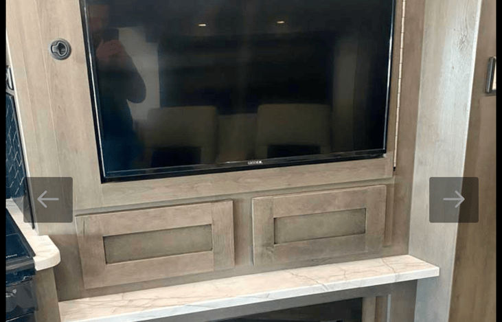 42”tv view from theater chairs