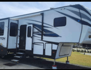 Dutchmen RV Voltage V3305