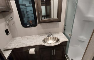 2021 Holiday Rambler Admiral 34J Bunkhouse