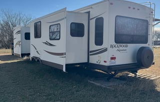 2015 Rockwood signature FRRV