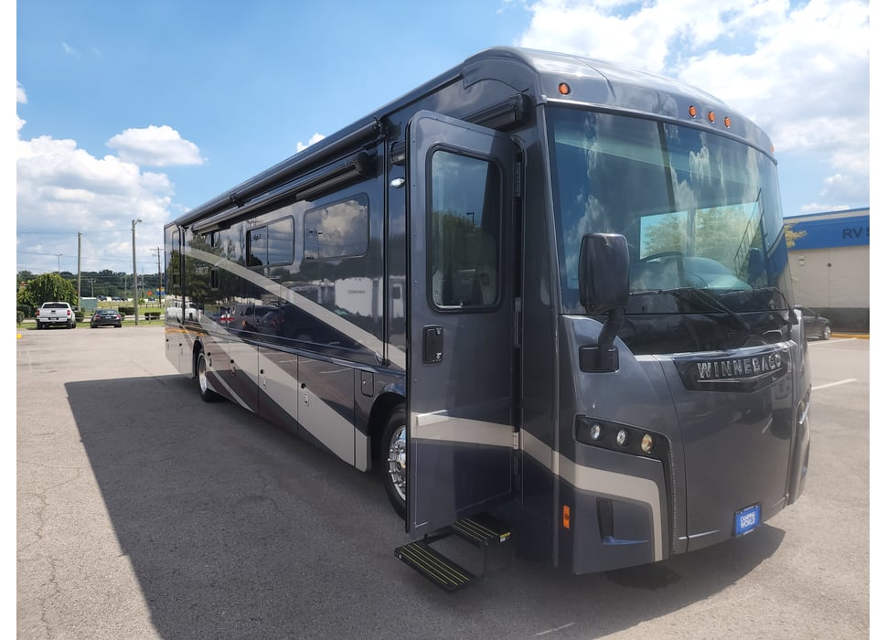 Class A Motor Home rentals in Bowling green