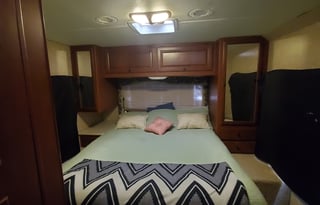 2012 Thor Motor Coach Four Winds 31P