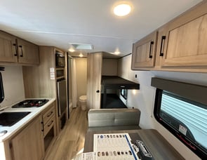 Keystone RV Coleman 17B