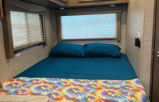 Glacier Adventure with Home Comfort !