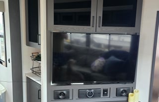 2025 Alliance RV Valor 44V14