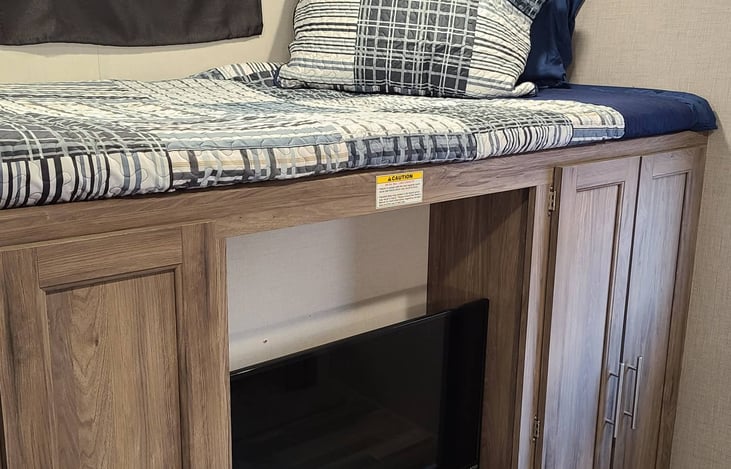 Bunkroom includes TV and DVD player.