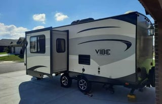 '16 Forest River Vibe Extreme Lite 250BHS