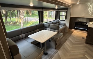 2022 DREAMERS RV PARADISE