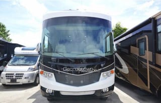 "BEAUTIFUL" 2018 Georgetown 38 ft Luxury RV