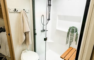 2025 Forest River 5th Wheel Sandpiper 3800RK