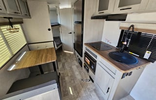 Off-road, boondocking machine 2024 Ibex 19MBH