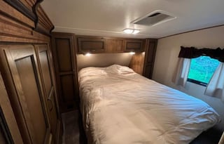 2016 CrossRoads RV ReZerve RFZ36DB