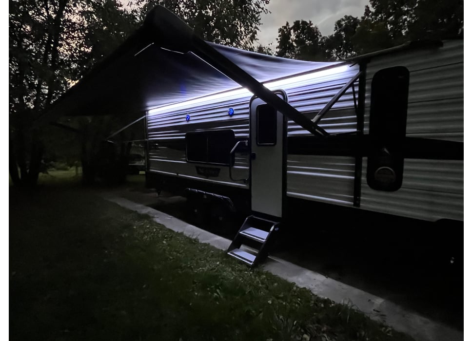 Travel Trailer rentals in Madison Heights