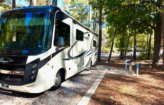 Two Tall Travel Luxury 2022 Entegra Vision 27A