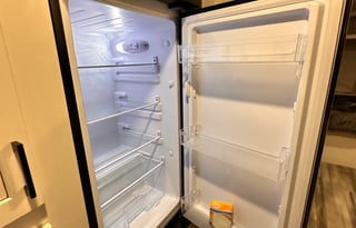 TWO HEARTS, ONE CAMPER: MOUNTAIN VIEWS