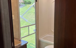 Clean & Cozy Hideout