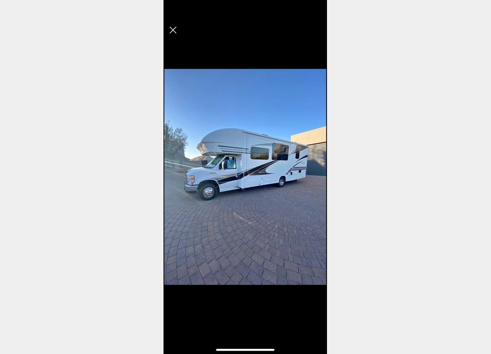 Class C Motor Home rentals in Stanton