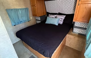 2011 Keystone RV Summerland 2570RL