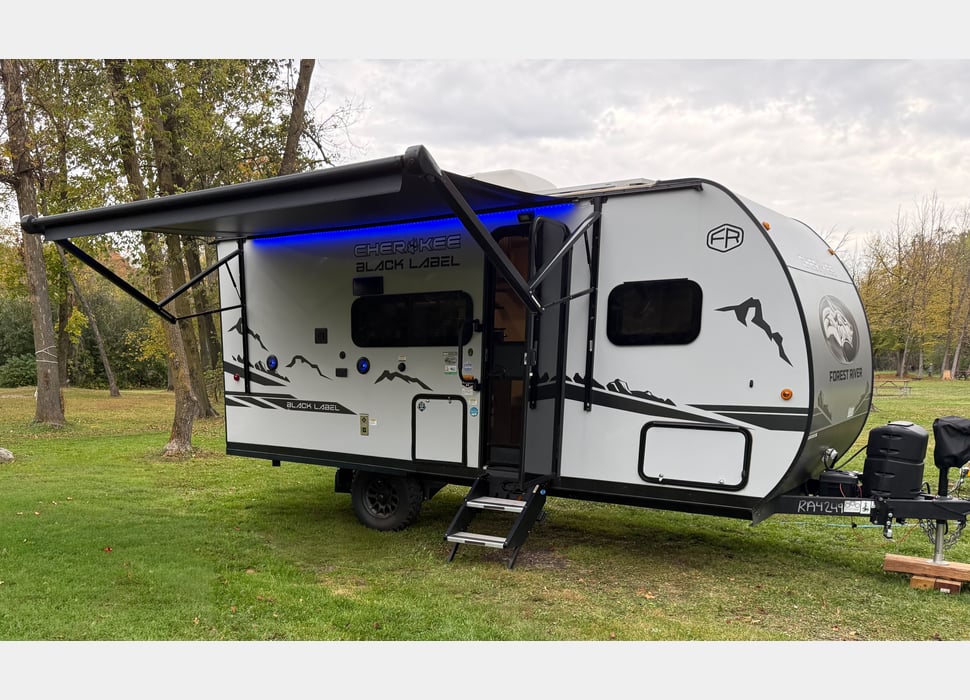 Travel Trailer rentals in Crystal