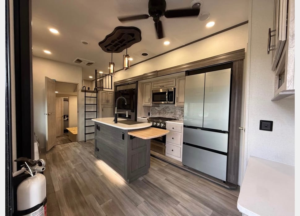Fifth Wheel rentals in Fairbanks