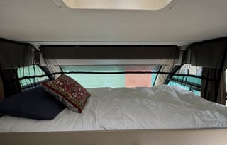 2020 Thor 25' Axis Motorcoach with eBike option