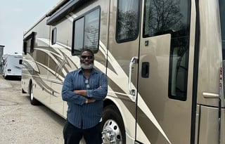 40ft Luxury American Coach – DELIVERY ONLY