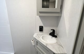 ➺ The Tranquil Trekker