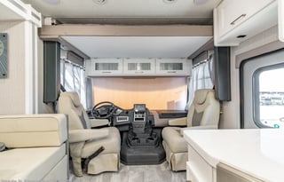 Ultra Luxurious - Bunkhouse - 2 bathrooms