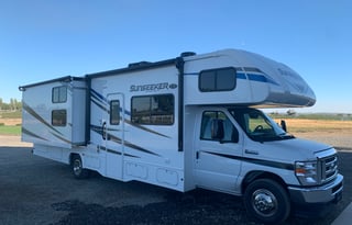 2021 Forest River RV Sunseeker 3270S Ford