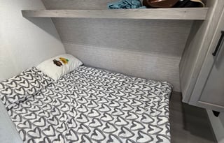 2025 Travel Trailer - Clean & Fully Equipped!