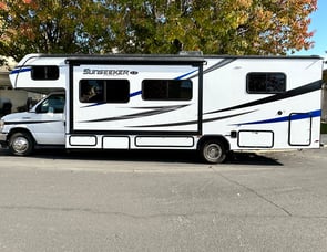 Forest River RV Sunseeker 2850SLE