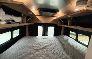 2026 Airstream Rangeline Pop-Top Camper Van