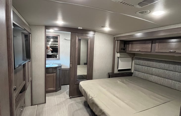 Master and bathroom 2