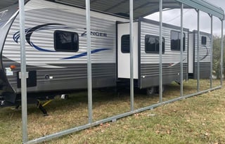 2018 CrossRoads RV Zinger ZR33BH