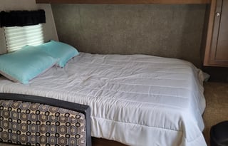 2018 Keystone Hideout Bunkhouse