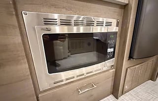 Luxurious 2022 Entegra Qwest 24L